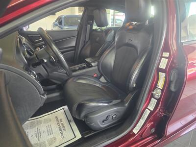 2016 Chrysler 200 Series S   - Photo 7 - Hamilton, OH 45015