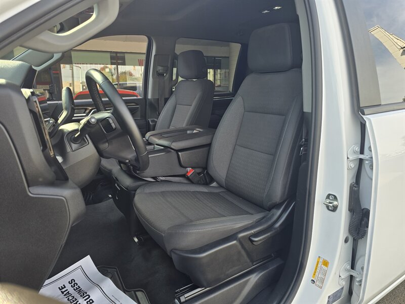 2026 Chevrolet Silverado 2500 HD LT 4DR CREW 4X4/V8 - Photo 11 - Hamilton, OH 45015