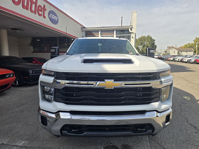 2026 Chevrolet Silverado 2500 HD LT 4DR CREW 4X4/V8  