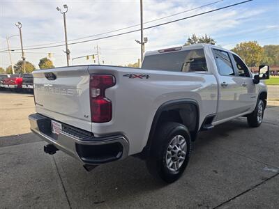 2026 Chevrolet Silverado 2500 HD LT 4DR CREW 4X4/V8 - Photo 4 - Hamilton, OH 45015