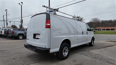 2022 Chevrolet Express 2500 3DR EXTENDED CARGO VAN /V6   - Photo 5 - Hamilton, OH 45015
