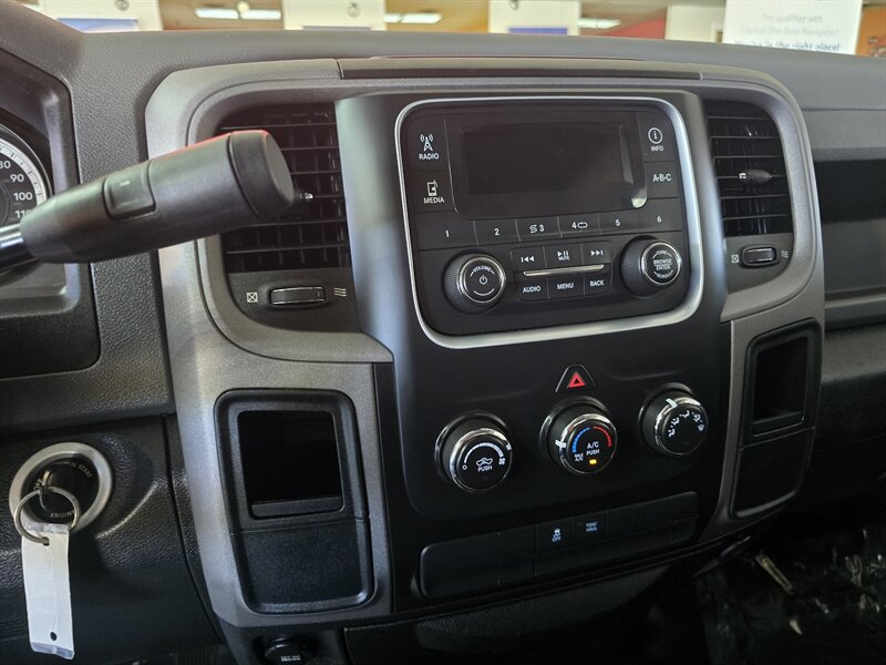 2014 RAM 1500 Tradesman 2DR REGULAR CAB/HEMI - Photo 12 - Hamilton, OH 45015