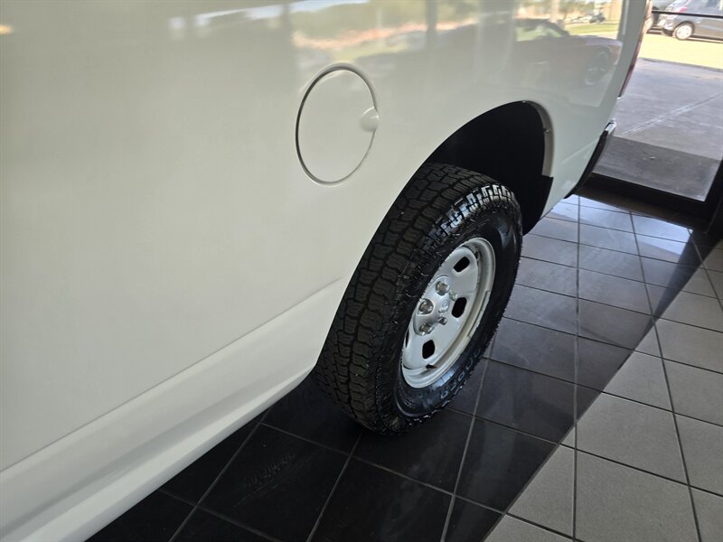2014 RAM 1500 Tradesman 2DR REGULAR CAB/HEMI - Photo 21 - Hamilton, OH 45015