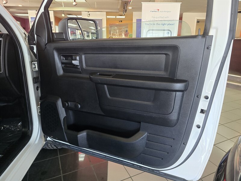 2014 RAM 1500 Tradesman 2DR REGULAR CAB/HEMI - Photo 9 - Hamilton, OH 45015