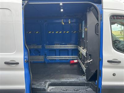 2019 Ford Transit 250   - Photo 18 - Hamilton, OH 45015