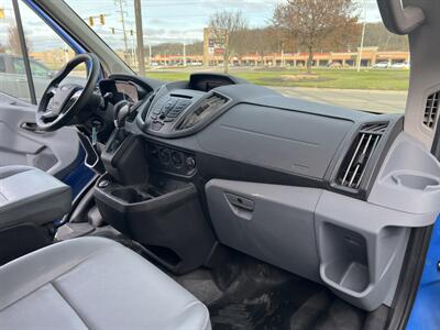 2019 Ford Transit 250   - Photo 16 - Hamilton, OH 45015