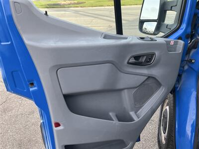 2019 Ford Transit 250   - Photo 13 - Hamilton, OH 45015
