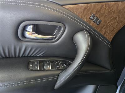 2017 INFINITI QX80 Base 4DR SUV - Photo 22 - Hamilton, OH 45015