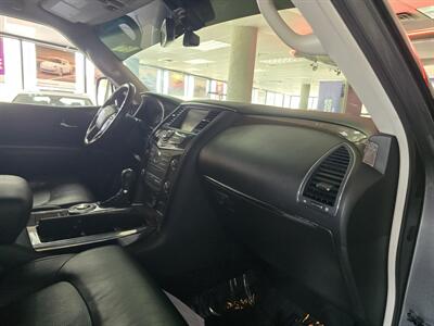 2017 INFINITI QX80 Base 4DR SUV - Photo 15 - Hamilton, OH 45015