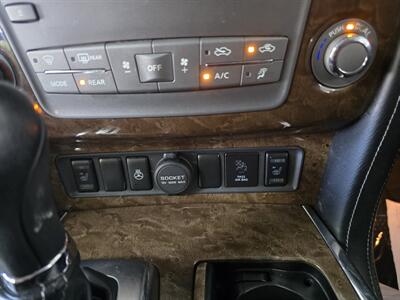 2017 INFINITI QX80 Base 4DR SUV - Photo 25 - Hamilton, OH 45015