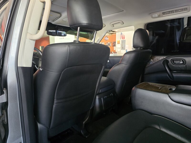 2017 INFINITI QX80 Base 4DR SUV - Photo 11 - Hamilton, OH 45015