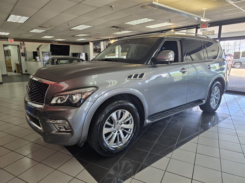 2017 INFINITI QX80 Base 4DR SUV   - Photo 1 - Hamilton, OH 45015