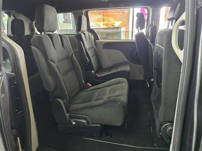 2017 Dodge Grand Caravan SE Plus 4DR MINI-VAN   - Photo 13 - Hamilton, OH 45015