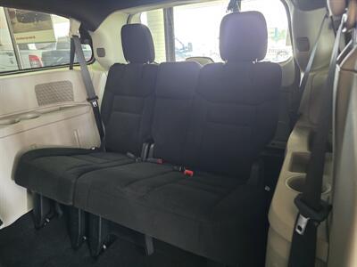 2017 Dodge Grand Caravan SE Plus 4DR MINI-VAN   - Photo 10 - Hamilton, OH 45015