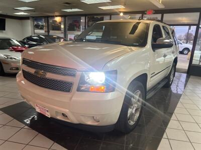 2011 Chevrolet Tahoe LTZ   - Photo 2 - Hamilton, OH 45015