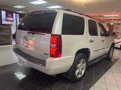 2011 Chevrolet Tahoe LTZ   - Photo 6 - Hamilton, OH 45015