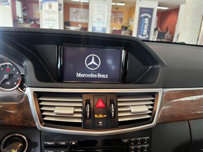 2010 Mercedes-Benz E 350 Sport 4MATIC   - Photo 15 - Hamilton, OH 45015