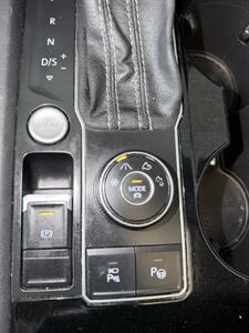 2022 Volkswagen Atlas V6 SEL Premium R-Line 4Motion 4DR SUV AWD - Photo 19 - Hamilton, OH 45015
