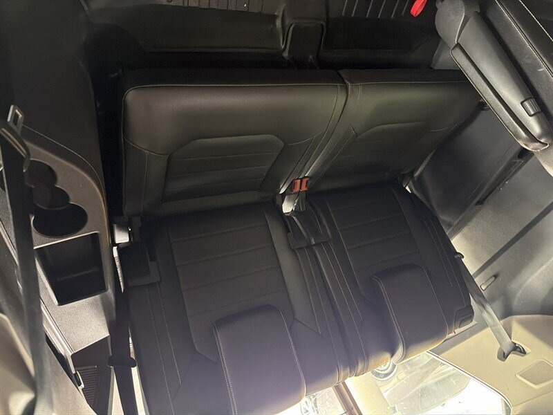 2022 Volkswagen Atlas V6 SEL Premium R-Line 4Motion 4DR SUV AWD - Photo 22 - Hamilton, OH 45015