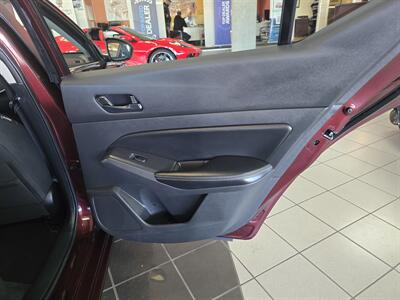 2024 Nissan Altima 2.5 SV 4DR SEDAN   - Photo 17 - Hamilton, OH 45015