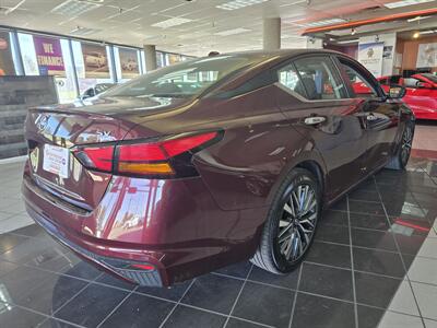 2024 Nissan Altima 2.5 SV 4DR SEDAN   - Photo 4 - Hamilton, OH 45015