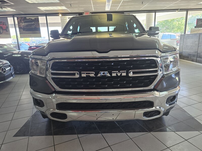 2022 RAM 1500 Big Horn/CREW CAB/HEMI/4X4 - Photo 2 - Hamilton, OH 45015