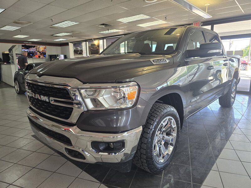 2022 RAM 1500 Big Horn/CREW CAB/HEMI/4X4   - Photo 1 - Hamilton, OH 45015