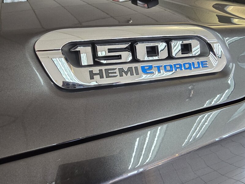 2022 RAM 1500 Big Horn/CREW CAB/HEMI/4X4 - Photo 30 - Hamilton, OH 45015