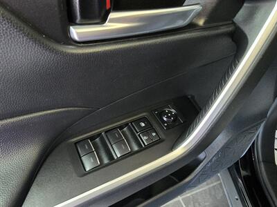 2025 Toyota RAV4 Hybrid XLE 4DR SUV AWD - Photo 15 - Hamilton, OH 45015