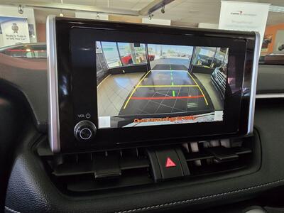 2025 Toyota RAV4 Hybrid XLE 4DR SUV AWD - Photo 20 - Hamilton, OH 45015