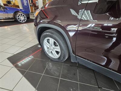 2020 Chevrolet Trax LT 4DR CROSSOVER   - Photo 32 - Hamilton, OH 45015