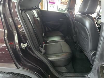 2020 Chevrolet Trax LT 4DR CROSSOVER   - Photo 16 - Hamilton, OH 45015