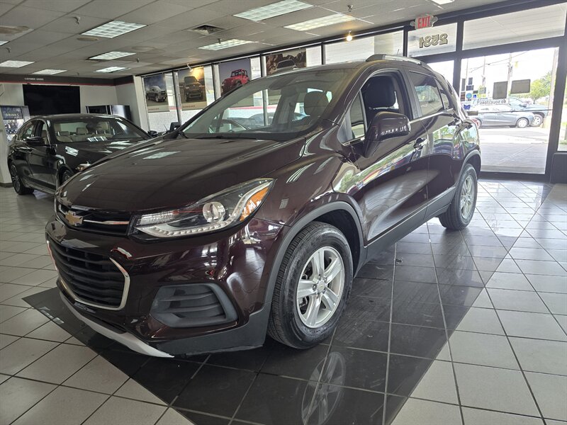 2020 Chevrolet Trax LT 4DR CROSSOVER   - Photo 1 - Hamilton, OH 45015
