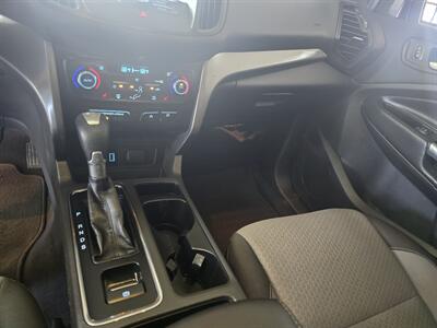 2017 Ford Escape SE 4DR SUV - Photo 22 - Hamilton, OH 45015