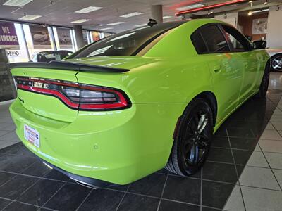 2019 Dodge Charger SXT 4DR SEDAN AWD   - Photo 4 - Hamilton, OH 45015