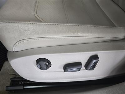 2013 Volkswagen Passat TDI SE 4DR SEDAN   - Photo 18 - Hamilton, OH 45015