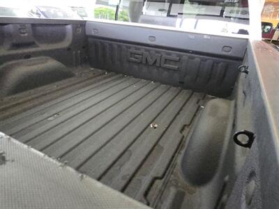 2018 GMC Sierra 1500 SLT CREW CAB4X4/Z71   - Photo 30 - Hamilton, OH 45015