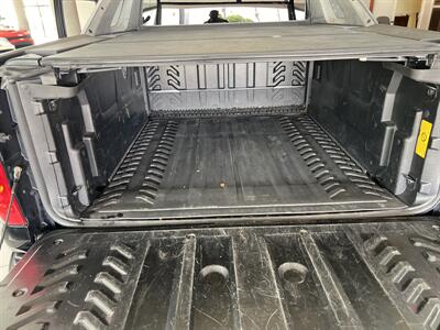 2009 Chevrolet Avalanche LTZ CREW CAB 4X4   - Photo 30 - Hamilton, OH 45015