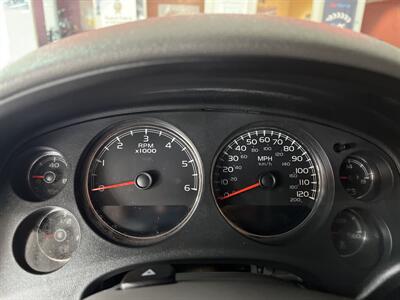 2009 Chevrolet Avalanche LTZ CREW CAB 4X4   - Photo 12 - Hamilton, OH 45015