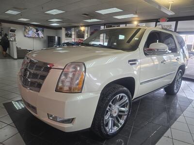 2012 Cadillac Escalade Platinum Edition 4DR SUV AWD - Photo 1 - Hamilton, OH 45015