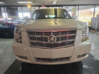 2012 Cadillac Escalade Platinum Edition 4DR SUV AWD - Photo 2 - Hamilton, OH 45015