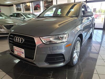 2017 Audi Q3 2.0T Premium 4DR SUV   - Photo 2 - Hamilton, OH 45015