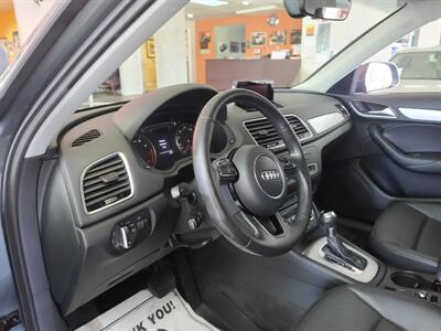 2017 Audi Q3 2.0T Premium 4DR SUV   - Photo 9 - Hamilton, OH 45015