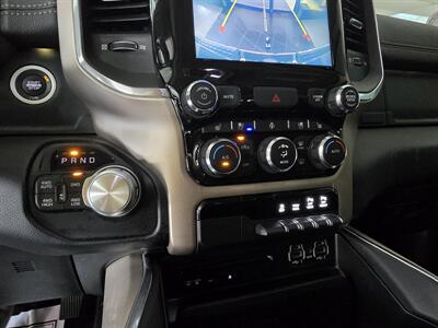 2019 RAM 1500 Laramie CREW CAB 4X4   - Photo 29 - Hamilton, OH 45015