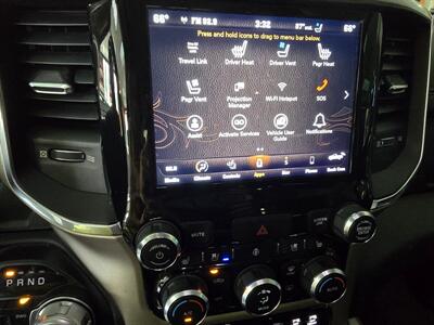 2019 RAM 1500 Laramie CREW CAB 4X4   - Photo 34 - Hamilton, OH 45015