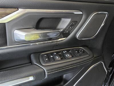 2019 RAM 1500 Laramie CREW CAB 4X4   - Photo 22 - Hamilton, OH 45015