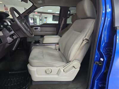 2009 Ford F-150 XLT SUPER CREW 4X4   - Photo 10 - Hamilton, OH 45015