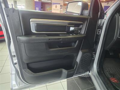 2024 RAM 1500 WARLOCK 4DR CREW CAB 4X4   - Photo 8 - Hamilton, OH 45015