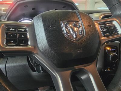 2024 RAM 1500 WARLOCK 4DR CREW CAB 4X4   - Photo 22 - Hamilton, OH 45015