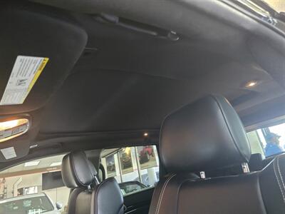 2017 Jeep Grand Cherokee Overland 4DR SUV 4X4   - Photo 30 - Hamilton, OH 45015